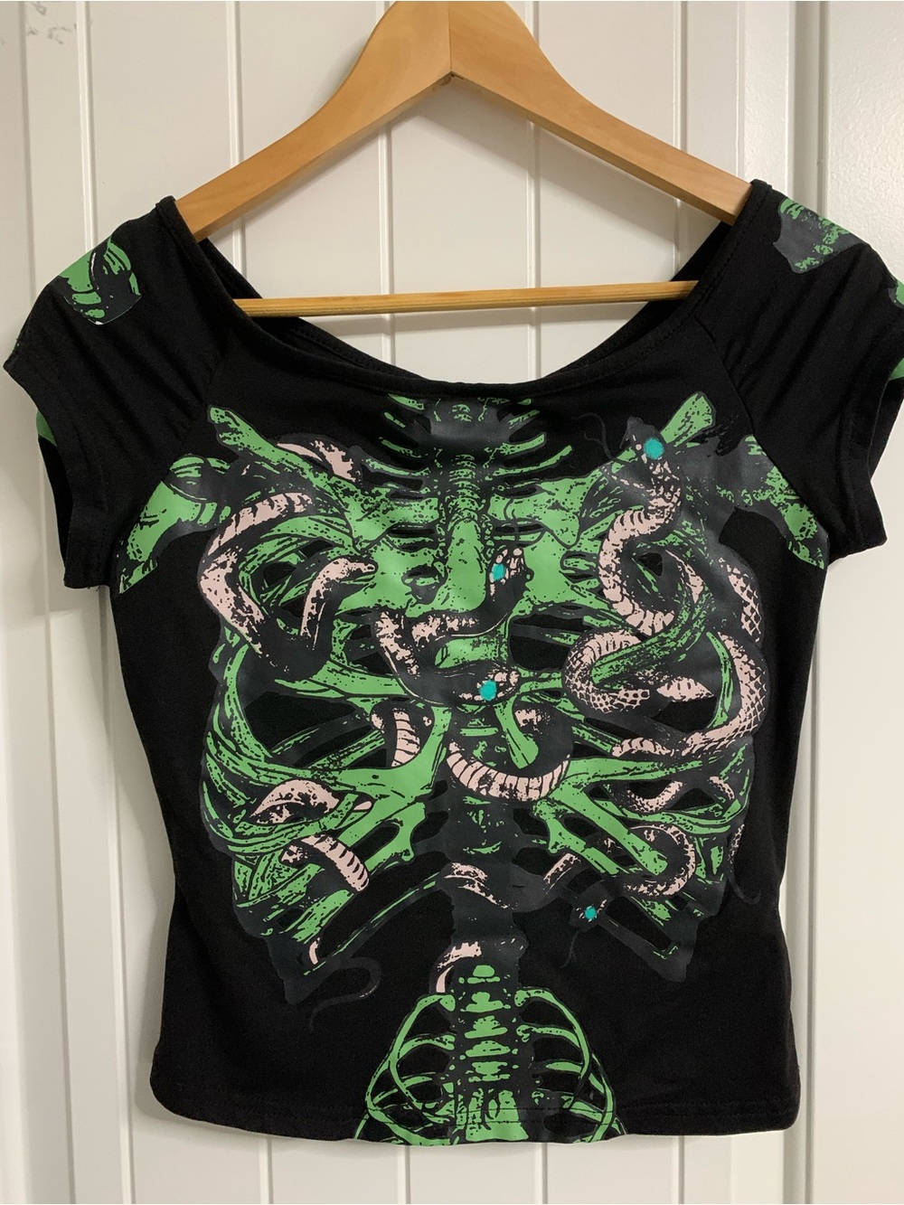ROMWE Black Crop Top with Green Ribcage and Pink Snake Motif